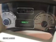 ✅ 2008 Ford Expedition Eddie Bauer • VIN: 1FMFU18518LA80273 • Lot: 41608530. Wystawiony na IAAI z przebiegiem 187 059 mil. Bezpłatny archiwum sprzedaży aukcyjnych z USA i szczegółowy raport historii pojazdu na DreamBid. Zdjęcie 7.