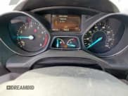 ✅ 2019 Ford Escape SE • VIN: 1FMCU0GD2KUB57160 • Lot: 85437015. Wystawiony na Copart z przebiegiem 108 729 mil. Bezpłatny archiwum sprzedaży aukcyjnych z USA i szczegółowy raport historii pojazdu na DreamBid. Zdjęcie 9.