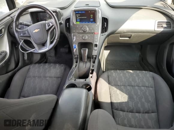 ✅ 2015 Chevrolet Volt • VIN: 1G1RA6E46FU117899 • Lot: 72608664. Wystawiony na Copart z przebiegiem 105 661 mil. Bezpłatny archiwum sprzedaży aukcyjnych z USA i szczegółowy raport historii pojazdu na DreamBid. Zdjęcie 8.