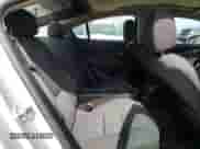 2015 Chevrolet Volt z VIN 1G1RA6E44FU105217, wystawiony jako Copart lot #50755014 z przebiegiem 88 627 mil mil oraz . Historia ofert i sprzedaży dostępna na DreamBid. Obrazek 10.