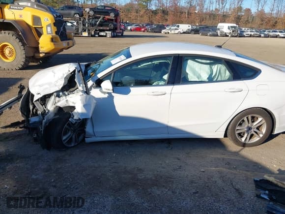 ✅ 2018 Ford Fusion SE • VIN: 3FA6P0H7XJR188685 • Лот: 43741169. Опубликован ранее на IAAI с пробегом 120 625 миль. Бесплатный доступ к архиву аукционных продаж из США и подробный отчёт об истории автомобиля на DreamBid. Изображение 14.