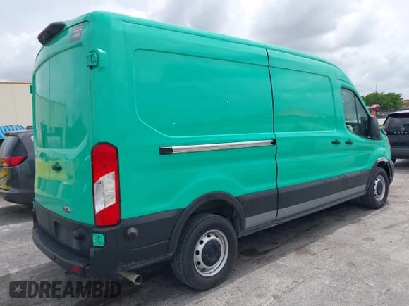 ✅ 2020 Ford Transit Cargo • VIN: 1FTBR1C86LKB40908 • Лот: 42574113. Опубликован ранее на IAAI с пробегом 48 819 миль. Бесплатный доступ к архиву аукционных продаж из США и подробный отчёт об истории автомобиля на DreamBid. Изображение 4.