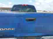 2003 Dodge 1500 ST z VIN 1D7HA18N63S175714, wystawiony jako IAAI lot #42850796 z przebiegiem 223 440 mil mil oraz . Historia ofert i sprzedaży dostępna na DreamBid. Obrazek 6.