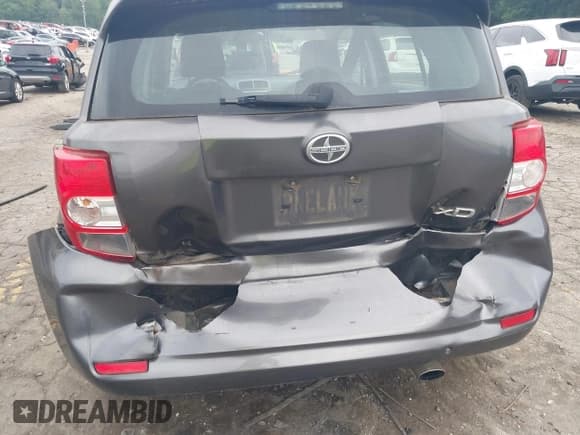 ✅ 2010 Scion xD • VIN: JTKKU4B48AJ056941 • Лот: 42931946. Опубликован ранее на IAAI с пробегом 172 725 миль. Бесплатный доступ к архиву аукционных продаж из США и подробный отчёт об истории автомобиля на DreamBid. Изображение 6.