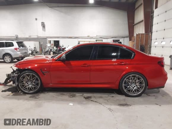 ✅ 2016 BMW M3 • VIN: WBS8M9C58G5E68540 • Lot: 43569349. Wystawiony na IAAI z przebiegiem 79 345 mil. Bezpłatny archiwum sprzedaży aukcyjnych z USA i szczegółowy raport historii pojazdu na DreamBid. Zdjęcie 15.