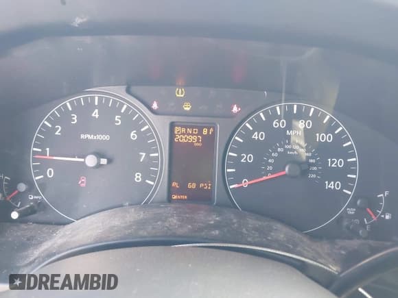 ✅ 2014 Nissan NV SL • VIN: 5BZAF0AA2EN160692 • Lot: 43695970. Listed on IAAI with 200,997 mi. Free auction sales archive from the USA and detailed vehicle history report at DreamBid. Image 7.