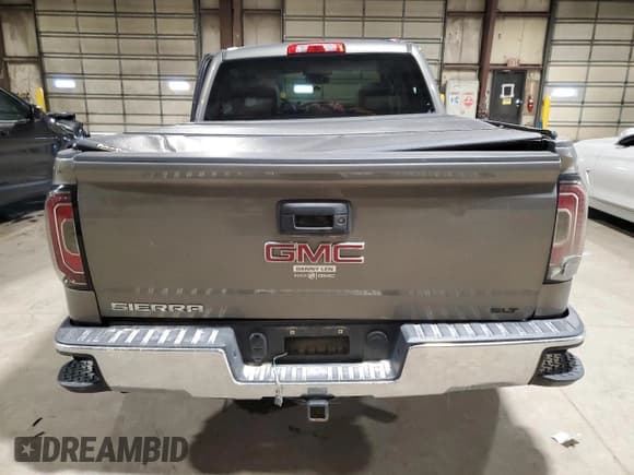 ✅ 2017 GMC Sierra 1500 SLT • VIN: 3GTU2NEC1HG269269 • Lot: 92430145. Listed on Copart with 72,664 mi. Free auction sales archive from the USA and detailed vehicle history report at DreamBid. Image 6.