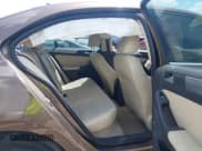 ✅ 2015 Volkswagen Jetta SE • VIN: 3VWD07AJ0FM214295 • Лот: 42593549. Опубликован ранее на IAAI с пробегом 62 720 миль. Бесплатный доступ к архиву аукционных продаж из США и подробный отчёт об истории автомобиля на DreamBid. Изображение 8.