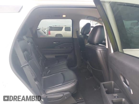 ✅ 2022 Nissan Pathfinder SV • VIN: 5N1DR3BA7NC201913 • Lot: 42386381. Listed on IAAI with 79,632 mi. Free auction sales archive from the USA and detailed vehicle history report at DreamBid. Image 8.