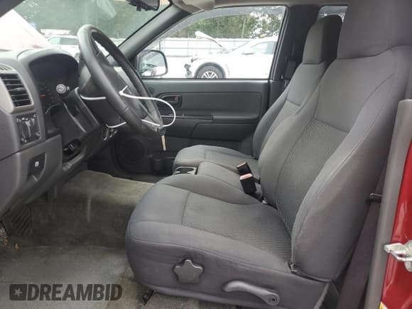 ✅ 2006 Chevrolet Colorado 1LT • VIN: 1GCCS136368226198 • Лот: 64387644. Опубликован ранее на Copart с пробегом 178 149 миль. Бесплатный доступ к архиву аукционных продаж из США и подробный отчёт об истории автомобиля на DreamBid. Изображение 7.