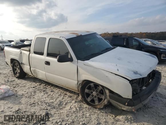 ✅ 2004 Chevrolet Silverado 1500 LS • VIN: 2GCEC19T341255123 • Lot: 93505815. Listed on Copart with Not provided. Free auction sales archive from the USA and detailed vehicle history report at DreamBid. Image 4.