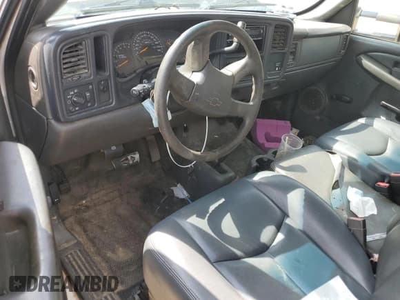 ✅ 2006 Chevrolet Silverado 2500HD LT1 • VIN: 1GCHK29U26E234974 • Lot: 81719045. Listed on Copart with 238,266 mi. Free auction sales archive from the USA and detailed vehicle history report at DreamBid. Image 8.