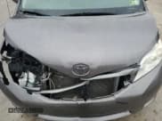 ✅ 2013 Toyota Sienna XLE • VIN: 5TDDK3DC9DS067541 • Lot: 90489285. Wystawiony na Copart z przebiegiem 240 426 mil. Bezpłatny archiwum sprzedaży aukcyjnych z USA i szczegółowy raport historii pojazdu na DreamBid. Zdjęcie 12.