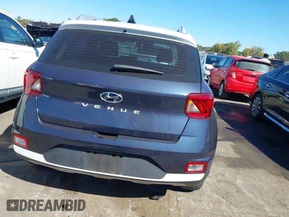 ✅ 2022 Hyundai Venue Limited • VIN: KMHRC8A32NU146854 • Lot: 43457704. Listed on IAAI with 29,285 mi. Free auction sales archive from the USA and detailed vehicle history report at DreamBid. Image 15.