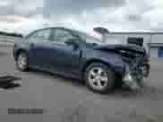 2015 Chevrolet Cruze LT с VIN 1G1PD5SB8F7274988, выставлен на аукционе Copart как лот 63468685 с пробегом 187 932 миль миль и Списание • Salvage title. История ставок и продаж доступна на DreamBid. Изображение 4.