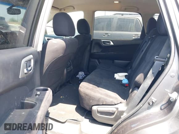 ✅ 2015 Nissan Pathfinder S • VIN: 5N1AR2MN1FC613114 • Lot: 42789284. Listed on IAAI with 113,107 mi. Free auction sales archive from the USA and detailed vehicle history report at DreamBid. Image 8.