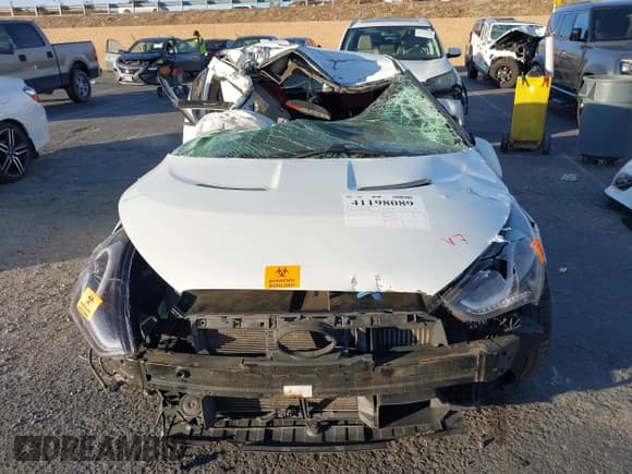 ✅ 2014 Hyundai Veloster Turbo • VIN: KMHTC6AE0EU200518 • Lot: 41198089. Wystawiony na IAAI z przebiegiem Nie podano. Bezpłatny archiwum sprzedaży aukcyjnych z USA i szczegółowy raport historii pojazdu na DreamBid. Zdjęcie 11.