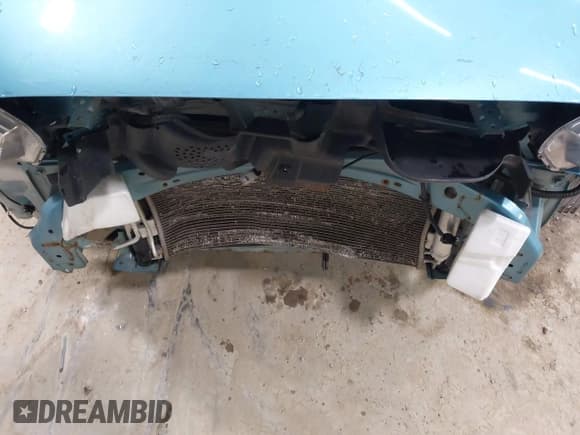 ✅ 2012 Mitsubishi Outlander SE • VIN: JA4AR4AU5CZ009905 • Lot: 43625927. Wystawiony na IAAI z przebiegiem 122 310 mil. Bezpłatny archiwum sprzedaży aukcyjnych z USA i szczegółowy raport historii pojazdu na DreamBid. Zdjęcie 17.