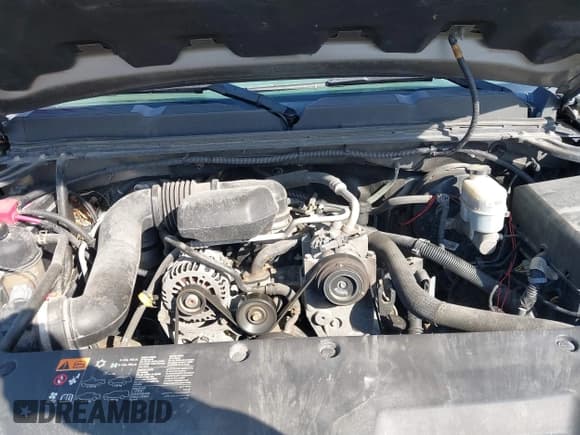 ✅ 2013 Chevrolet Silverado 1500 Work Truck • VIN: 1GCNKPEX2DZ323403 • Lot: 41754473. Wystawiony na IAAI z przebiegiem 150 224 mil. Bezpłatny archiwum sprzedaży aukcyjnych z USA i szczegółowy raport historii pojazdu na DreamBid. Zdjęcie 10.