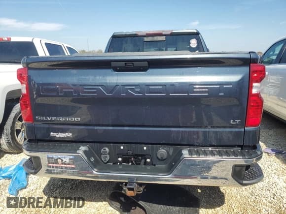 ✅ 2019 Chevrolet Silverado 1500 LT • VIN: 1GCRWCED0KZ387375 • Lot: 74265934. Wystawiony na Copart z przebiegiem 50 696 mil. Bezpłatny archiwum sprzedaży aukcyjnych z USA i szczegółowy raport historii pojazdu na DreamBid. Zdjęcie 6.