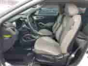 2012 Hyundai Veloster w/Red Int z VIN KMHTC6AD5CU030340, wystawiony jako Copart lot #45793405 z przebiegiem 139 667 mil mil oraz Czysty tytuł • Clean title. Historia ofert i sprzedaży dostępna na DreamBid. Obrazek 7.