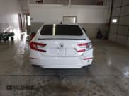 ✅ 2022 Honda Accord Sport • VIN: 1HGCV1F30NA103475 • Lot: 43582287. Wystawiony na IAAI z przebiegiem 33 253 mil. Bezpłatny archiwum sprzedaży aukcyjnych z USA i szczegółowy raport historii pojazdu na DreamBid. Zdjęcie 16.