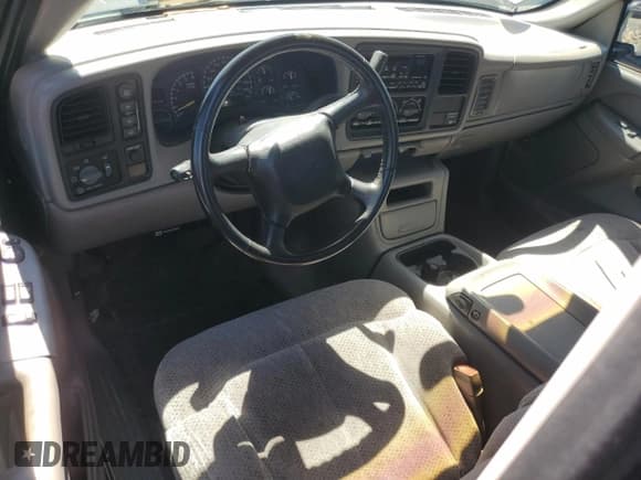 ✅ 1999 Chevrolet Silverado 1500 • VIN: 1GCEK19V6XE243104 • Лот: 65194625. Опубликован ранее на Copart с пробегом Не указан. Бесплатный доступ к архиву аукционных продаж из США и подробный отчёт об истории автомобиля на DreamBid. Изображение 8.