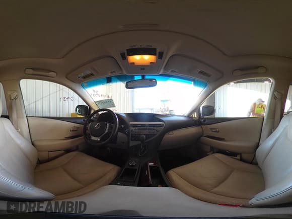 ✅ 2013 Lexus RX 350 • VIN: JTJZK1BA8D2417581 • Lot: 41392931. Wystawiony na IAAI z przebiegiem 85 875 mil. Bezpłatny archiwum sprzedaży aukcyjnych z USA i szczegółowy raport historii pojazdu na DreamBid. Zdjęcie 18.