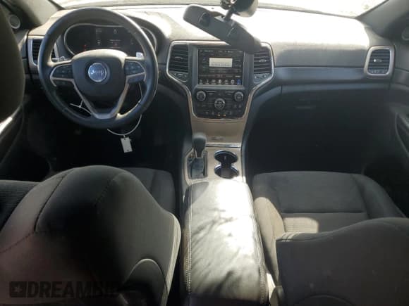 ✅ 2016 Jeep Grand Cherokee Laredo • VIN: 1C4RJFAG3GC350055 • Лот: 81454425. Опубликован ранее на Copart с пробегом 93 364 миль. Бесплатный доступ к архиву аукционных продаж из США и подробный отчёт об истории автомобиля на DreamBid. Изображение 8.