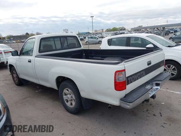 ✅ 1993 Toyota T100 • VIN: JT4VD10C4P0012849 • Lot: 41914585. Listed on IAAI with 215,625 mi. Free auction sales archive from the USA and detailed vehicle history report at DreamBid. Image 3.