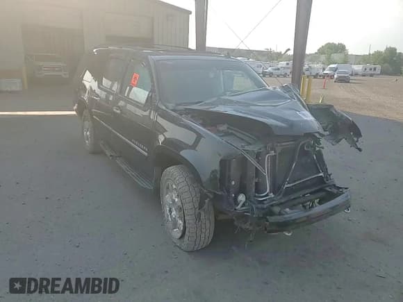 ✅ 2011 Chevrolet Suburban LTZ • VIN: 1GNSKKE38BR316902 • Лот: 63916534. Опубликован ранее на Copart с пробегом Не указан. Бесплатный доступ к архиву аукционных продаж из США и подробный отчёт об истории автомобиля на DreamBid. Изображение 12.