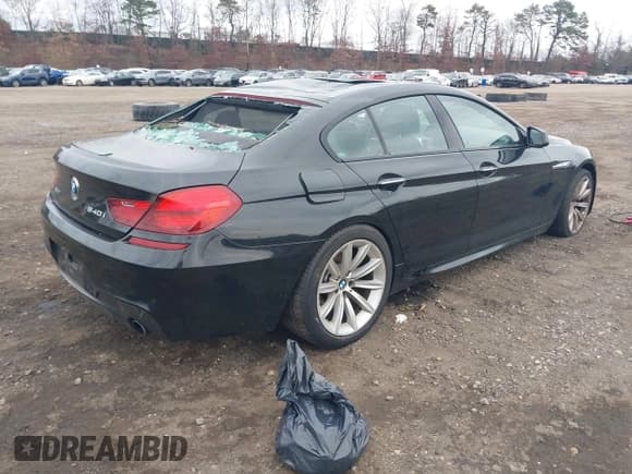 ✅ 2015 BMW 6 Series 640i xDrive • VIN: WBA6B8C59FD453638 • Lot: 43761188. Wystawiony na IAAI z przebiegiem 108 004 mil. Bezpłatny archiwum sprzedaży aukcyjnych z USA i szczegółowy raport historii pojazdu na DreamBid. Zdjęcie 4.