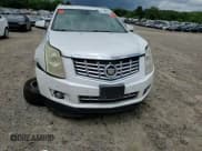 ✅ 2013 Cadillac SRX Performance Collection • VIN: 3GYFNDE35DS529488 • Лот: 61070455. Опубликован ранее на Copart с пробегом 156 799 миль. Бесплатный доступ к архиву аукционных продаж из США и подробный отчёт об истории автомобиля на DreamBid. Изображение 14.