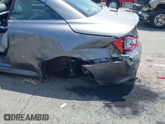 ✅ 2013 Infiniti G37 • VIN: JN1CV6FE4DM230405 • Lot: 42779773. Wystawiony na IAAI z przebiegiem 80 444 mil. Bezpłatny archiwum sprzedaży aukcyjnych z USA i szczegółowy raport historii pojazdu na DreamBid. Zdjęcie 6.