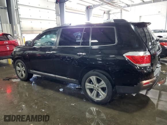 ✅ 2013 Toyota Highlander Limited • VIN: 5TDDK3EH2DS216205 • Lot: 90060165. Listed on Copart with 98,778 mi. Free auction sales archive from the USA and detailed vehicle history report at DreamBid. Image 2.