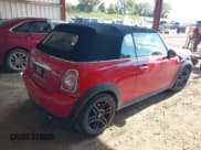 ✅ 2014 MINI Convertible • VIN: WMWZN3C59ET569675 • Lot: 42378842. Wystawiony na IAAI z przebiegiem 70 352 mil. Bezpłatny archiwum sprzedaży aukcyjnych z USA i szczegółowy raport historii pojazdu na DreamBid. Zdjęcie 4.
