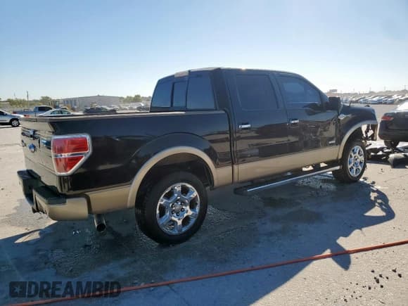 ✅ 2013 Ford F-150 XLT • VIN: 1FTFW1CT4DKD80684 • Лот: 91213815. Опубликован ранее на Copart с пробегом 137 983 миль. Бесплатный доступ к архиву аукционных продаж из США и подробный отчёт об истории автомобиля на DreamBid. Изображение 3.