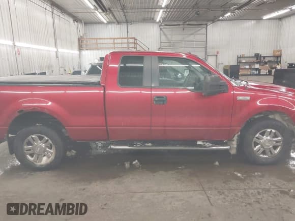 ✅ 2008 Ford F-150 XLT • VIN: 1FTPX14V18FC23095 • Lot: 43704490. Listed on IAAI with 234,845 mi. Free auction sales archive from the USA and detailed vehicle history report at DreamBid. Image 14.