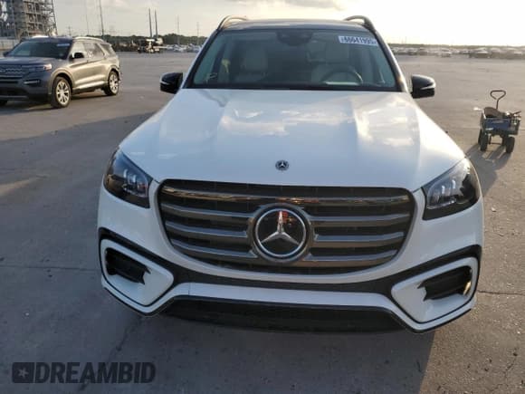 ✅ 2024 Mercedes-Benz GLS 450 • VIN: 4JGFF5KE3RB143021 • Lot: 66641995. Listed on Copart with 10,547 mi. Free auction sales archive from the USA and detailed vehicle history report at DreamBid. Image 5.