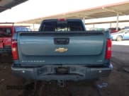 ✅ 2007 Chevrolet Silverado 1500 1LT • VIN: 2GCEK13M271506108 • Lot: 43561647. Listed on IAAI with 206,819 mi. Free auction sales archive from the USA and detailed vehicle history report at DreamBid. Image 17.