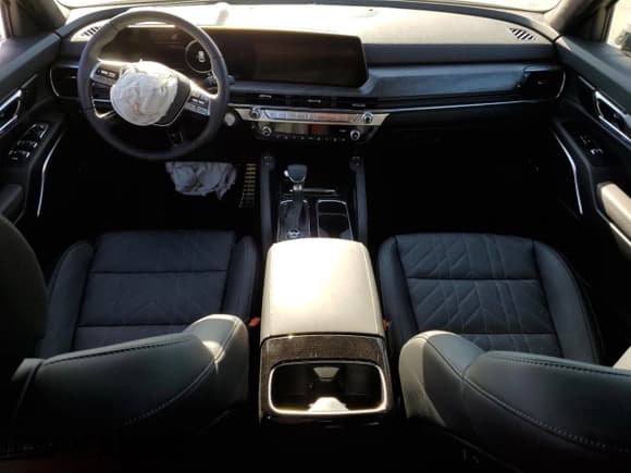 ✅ 2025 Kia Telluride SX-Prestige X-Line • VIN: 5XYP5DGC3SG689262 • Лот: 82411245. Опубликован ранее на Copart с пробегом 89 миль. Бесплатный доступ к архиву аукционных продаж из США и подробный отчёт об истории автомобиля на DreamBid. Изображение 8.