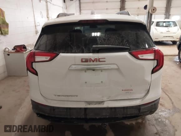 ✅ 2023 GMC Terrain SLE • VIN: 3GKALTEG4PL169930 • Lot: 41506508. Listed on IAAI with 13,728 mi. Free auction sales archive from the USA and detailed vehicle history report at DreamBid. Image 16.