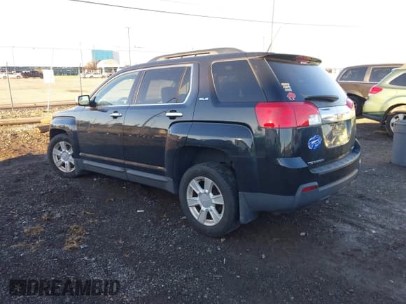✅ 2013 GMC Terrain SLE • VIN: 2GKFLTEK7D6155353 • Lot: 43562713. Wystawiony na IAAI z przebiegiem 124 064 mil. Bezpłatny archiwum sprzedaży aukcyjnych z USA i szczegółowy raport historii pojazdu na DreamBid. Zdjęcie 3.
