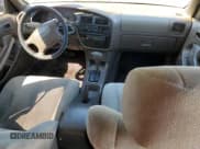 ✅ 1995 Toyota Camry LE • VIN: 4T1SK12E1SU572333 • Lot: 80828565. Wystawiony na Copart z przebiegiem 151 689 mil. Bezpłatny archiwum sprzedaży aukcyjnych z USA i szczegółowy raport historii pojazdu na DreamBid. Zdjęcie 8.