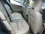 ✅ 2007 Volvo V70 2.4L • VIN: YV1SW612572624301 • Лот: 58316165. Опубликован ранее на Copart с пробегом 169 411 миль. Бесплатный доступ к архиву аукционных продаж из США и подробный отчёт об истории автомобиля на DreamBid. Изображение 10.