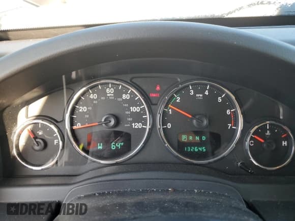 ✅ 2012 Jeep Liberty Sport Latitude • VIN: 1C4PJLAK5CW179327 • Лот: 56317415. Опубликован ранее на Copart с пробегом 132 645 миль. Бесплатный доступ к архиву аукционных продаж из США и подробный отчёт об истории автомобиля на DreamBid. Изображение 9.