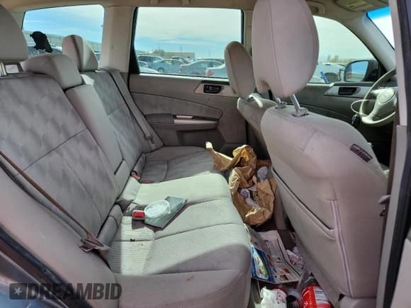 ✅ 2009 Subaru Forester X • VIN: JF2SH61679G786442 • Lot: 92238635. Wystawiony na Copart z przebiegiem 172 748 mil. Bezpłatny archiwum sprzedaży aukcyjnych z USA i szczegółowy raport historii pojazdu na DreamBid. Zdjęcie 11.