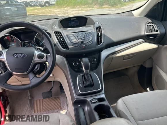 ✅ 2013 Ford Escape SE • VIN: 1FMCU9G95DUD25554 • Lot: 58242885. Wystawiony na Copart z przebiegiem Nie podano. Bezpłatny archiwum sprzedaży aukcyjnych z USA i szczegółowy raport historii pojazdu na DreamBid. Zdjęcie 9.