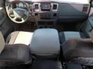 ✅ 2007 Dodge 1500 SLT • VIN: 1D7HA18287J542324 • Lot: 71368115. Wystawiony na Copart z przebiegiem 164 727 mil. Bezpłatny archiwum sprzedaży aukcyjnych z USA i szczegółowy raport historii pojazdu na DreamBid. Zdjęcie 8.