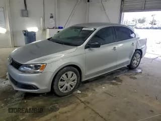 ✅ 2011 Volkswagen Jetta S • VIN: 3VW1K7AJ4BM373022 • Lot: 93934535. Listed on Copart with 174,517 mi. Free auction sales archive from the USA and detailed vehicle history report at DreamBid. Image 1.